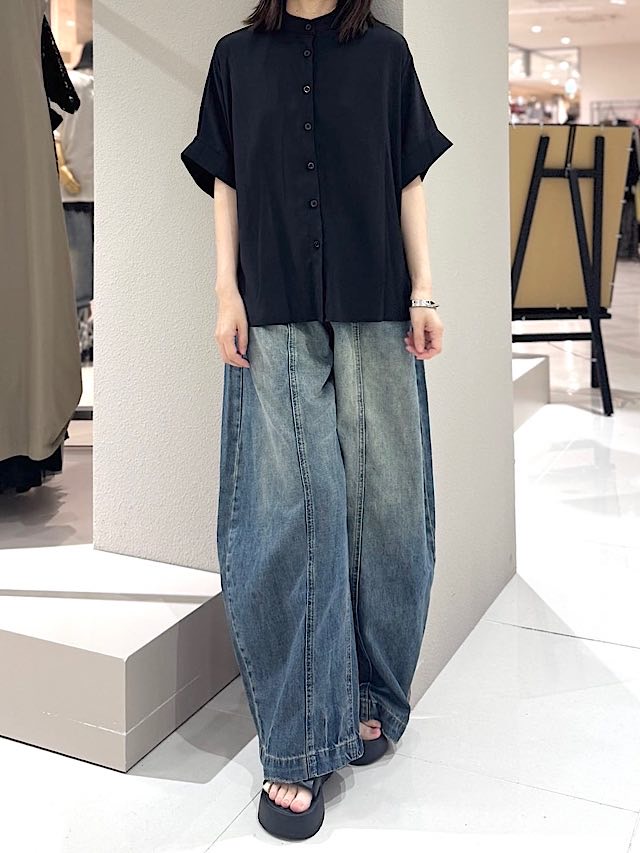 ブラック 着用（全身）